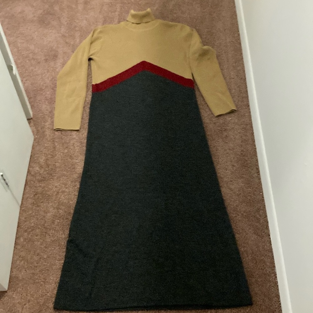 Nina Leonard maxi dress